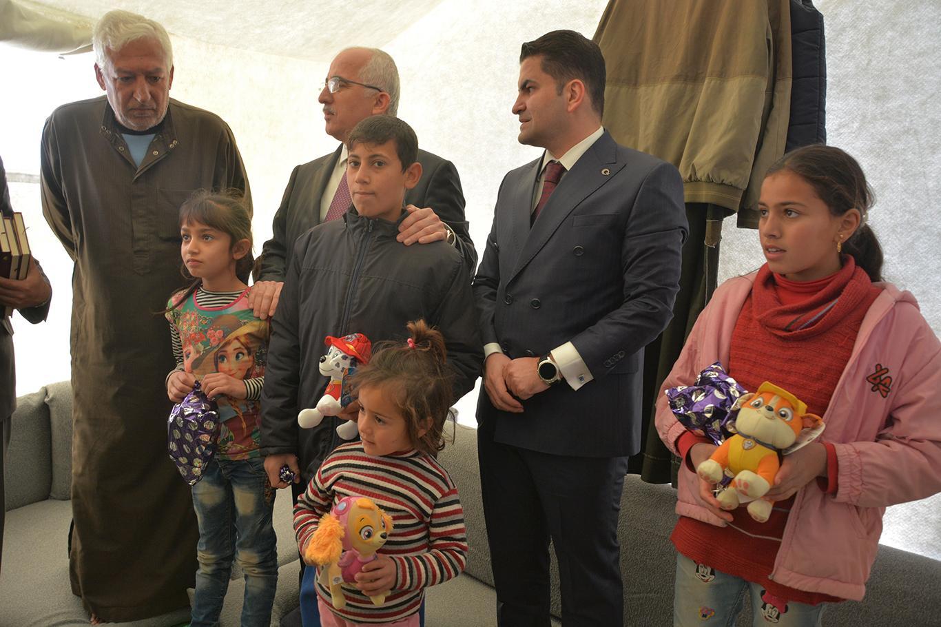 Şanlıurfa Valisi Suriyelileri ziyaret etti